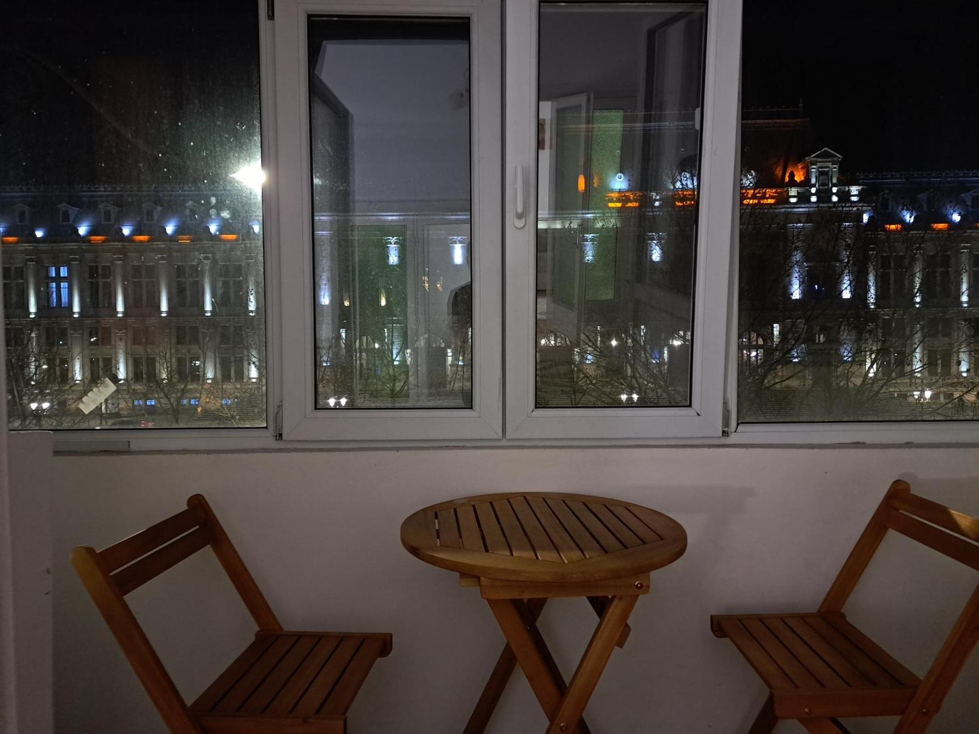 شقة Amytis Flat Old City بوخارست المظهر الخارجي الصورة