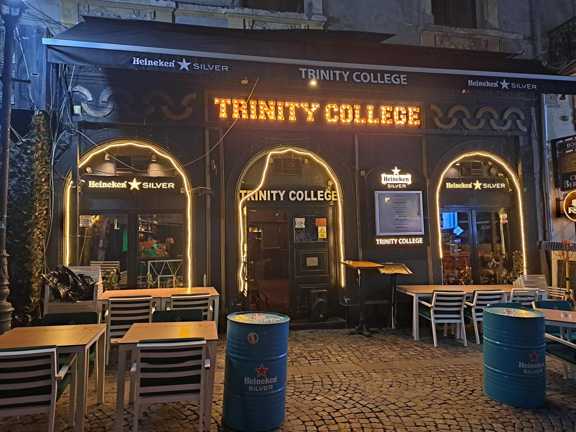 شقة Amytis Flat Old City بوخارست المظهر الخارجي الصورة