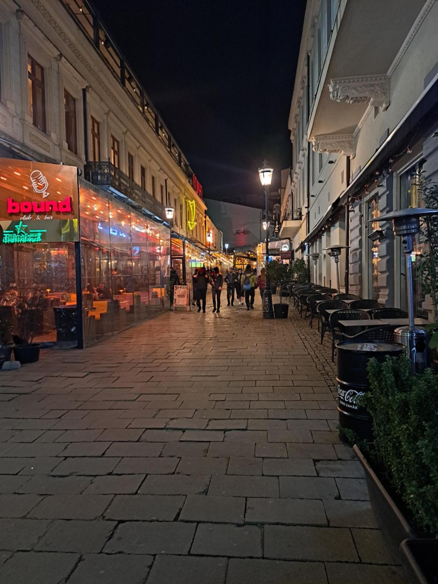شقة Amytis Flat Old City بوخارست المظهر الخارجي الصورة